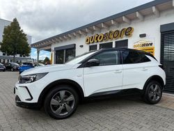 Jade weiss / dach schwarz Gebraucht 2023 Opel Grandland X GS Line SUV | 23.984 € (Fairer Preis)