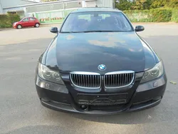 Blau Gebraucht 2006 BMW 325 Limousine | 9.600 € (Teuer)