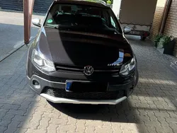Schwarz Gebraucht 2014 VW Polo Cross Kleinwagen | 14.250 € (Teuer)
