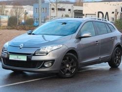 Grau Gebraucht 2012 Renault Mégane III Dynamique Limousine | 3.490 € (Fairer Preis)