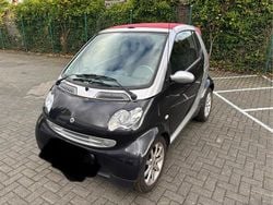 Schwarz Gebraucht 2005 Smart ForTwo Cabrio Cabrio | 1.699 € (Fairer Preis)