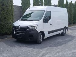 Weiß Gebraucht 2022 Renault Master Komfort Van | 21.300 € (Guter Preis)