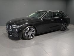 Obsidianschwarz metallic Gebraucht 2024 Mercedes E200 Avantgarde Kombi | 40.970 € (Guter Preis)