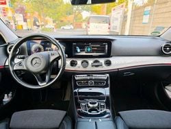 Schwarz Gebraucht 2017 Mercedes E220 Kombi | 20.000 € (Superpreis)