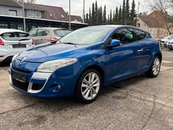 Blau Gebraucht 2009 Renault Mégane Coupé Coupé | 3.999 € (Fairer Preis)