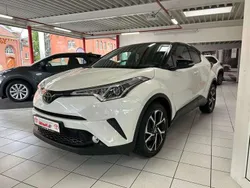 Weiß Gebraucht 2017 Toyota C-HR Style SUV | 17.930 € (Etwas zu teuer)