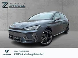 Grau Gebraucht 2025 Cupra Leon Limousine | 39.580 € (Teuer)