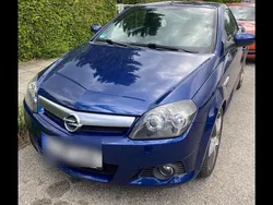 Blau Gebraucht 2005 Opel Tigra Cabrio | 3.650 € (Etwas zu teuer)
