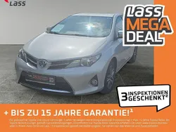 Silber Gebraucht 2014 Toyota Auris Edition Limousine | 12.980 € (Fairer Preis)