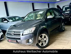 Grau Gebraucht 2010 Toyota RAV4 Executive SUV | 10.900 € (Fairer Preis)