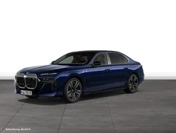 Blau Gebraucht 2024 BMW i7 Limousine | 153.130 €