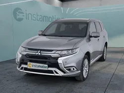 Grau Gebraucht 2019 Mitsubishi Outlander P-HEV SUV | 22.149 € (Fairer Preis)