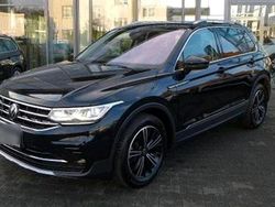 Schwarz Gebraucht 2022 VW Tiguan Elegance SUV | 30.100 € (Fairer Preis)