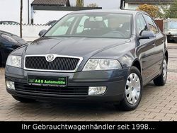 Grau Gebraucht 2007 Skoda Octavia Ambiente Limousine | 6.990 €