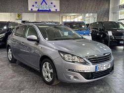 Grau Gebraucht 2015 Peugeot 308 Style Limousine | 8.990 € (Fairer Preis)