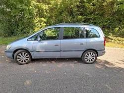 Grau Gebraucht 2004 Opel Zafira Van / Kleinbus | 500 € (Superpreis)