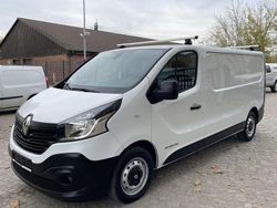 Weiss Gebraucht 2015 Renault Trafic Van | 12.971 € (Etwas zu teuer)