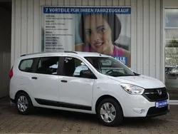 Weiss Gebraucht 2019 Dacia Lodgy Lauréate Van / Kleinbus | 12.980 € (Fairer Preis)