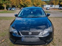 Schwarz Gebraucht 2016 Seat Leon CONNECT Limousine | 9.990 € (Fairer Preis)