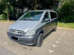 Grau Gebraucht 2009 Mercedes Vito Van / Kleinbus | 10.999 € (Fairer Preis)