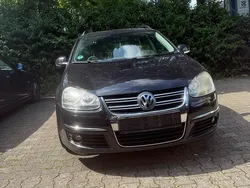 Schwarz Gebraucht 2007 VW Golf V Kombi | 3.200 € (Guter Preis)