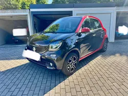 Schwarz Gebraucht 2018 Smart ForFour Kleinwagen | 9.850 € (Fairer Preis)