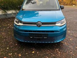Blau Gebraucht 2021 VW Caddy Van / Kleinbus | 24.800 € (Teuer)