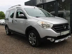 Grau Gebraucht 2016 Dacia Dokker Stepway Van | 7.495 € (Fairer Preis)