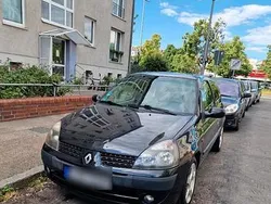 Schwarz Gebraucht 2003 Renault Clio II Kleinwagen | 1.200 € (Fairer Preis)