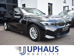 Schwarz Gebraucht 2024 BMW 318 M Sport Kombi | 36.970 € (Fairer Preis)