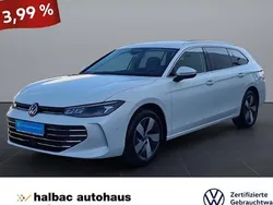 Weiß Gebraucht 2024 VW Passat Business Kombi | 32.520 € (Guter Preis)