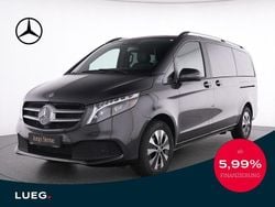 Grau Gebraucht 2024 Mercedes V250 Van / Kleinbus | 65.995 € (Guter Preis)