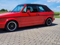 Rot Gebraucht 1991 VW Golf Cabriolet Sportline Cabrio | 21.850 €