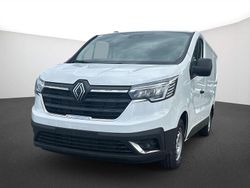 Arktisweiß Gebraucht 2024 Renault Trafic Komfort Van / Kleinbus | 24.773 €