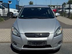 Silber Gebraucht 2008 Kia ProCeed Limousine | 3.490 € (Superpreis)