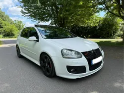 VW Golf V