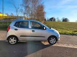 Silber Gebraucht 2011 Hyundai i10 Kleinwagen | 2.150 € (Guter Preis)