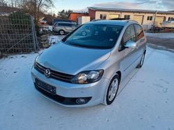 Silber Gebraucht 2013 VW Golf Plus Cross Comfortline Van / Kleinbus | 8.700 €