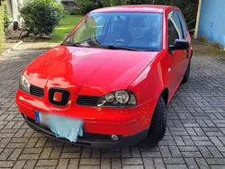 Rot Gebraucht 2004 Seat Arosa Kleinwagen | 899 € (Guter Preis)