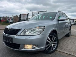 Silber Gebraucht 2012 Skoda Octavia Family Kombi | 3.690 € (Guter Preis)