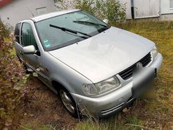 Silber Gebraucht 1999 VW Polo Kleinwagen | 850 € (Fairer Preis)