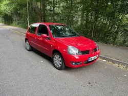 Rot Gebraucht 2008 Renault Clio II Kleinwagen | 2.499 € (Fairer Preis)