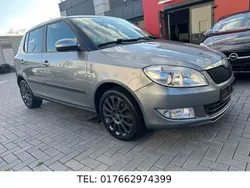 Grau Gebraucht 2012 Skoda Fabia Family Limousine | 6.990 € (Fairer Preis)