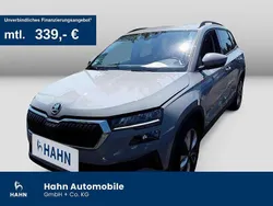 Steelgrau Gebraucht 2022 Skoda Karoq Style SUV | 26.430 € (Fairer Preis)