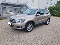 Titanium beige metallic Gebraucht 2012 VW Tiguan Sportline SUV | 10.950 € (Guter Preis)