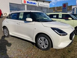 Weiß Neu 2025 Suzuki Swift Club Limousine | 19.490 €
