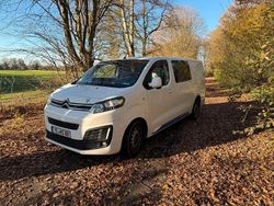 Weiß Gebraucht 2021 Citroën Jumpy Van / Kleinbus | 22.000 €