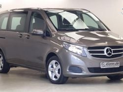 Grau Gebraucht 2018 Mercedes V220 Van / Kleinbus | 38.999 € (Guter Preis)