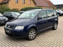 Blau Gebraucht 2004 VW Touran Van / Kleinbus | 1.499 € (Guter Preis)