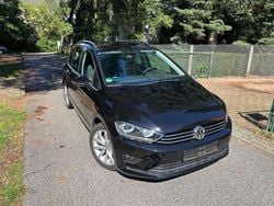 Schwarz Gebraucht 2018 VW Golf Sportsvan Highline Van / Kleinbus | 14.500 € (Guter Preis)
